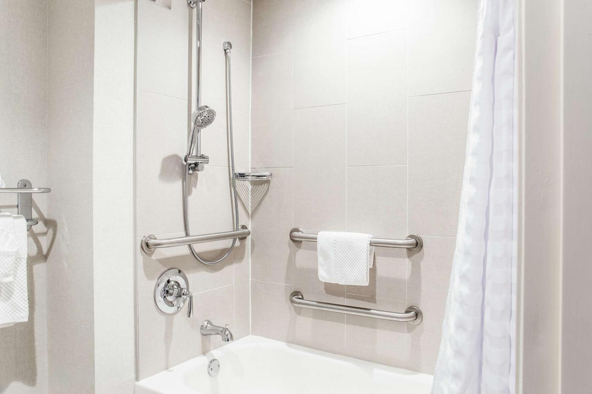 Hotel Doubletree By Hilton Pleasant Prairie Kenosha, Wi Esterno foto